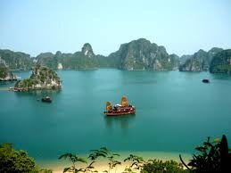 Budget boat or luxury boat on Halong Bay